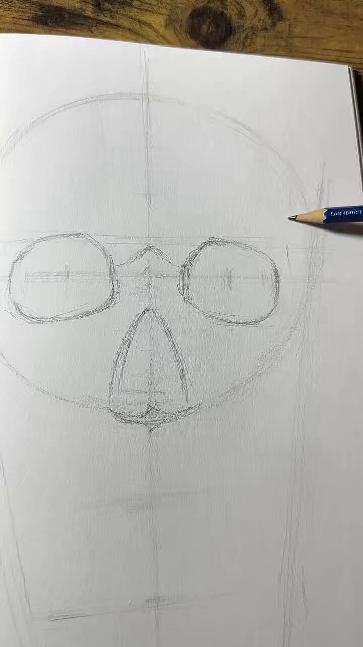 Sketching the human skull with graphite pencil + background noise